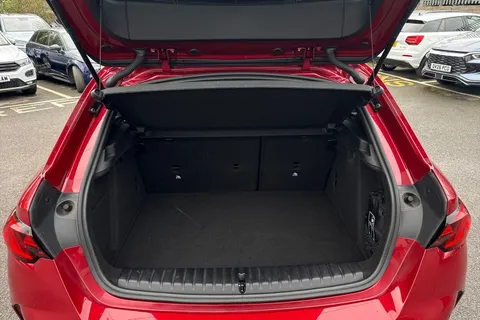 YC25VWW BMW 1 Series 2.0 M135i DCT xDrive Euro 6 (s/s) 5dr Thumbnail #11