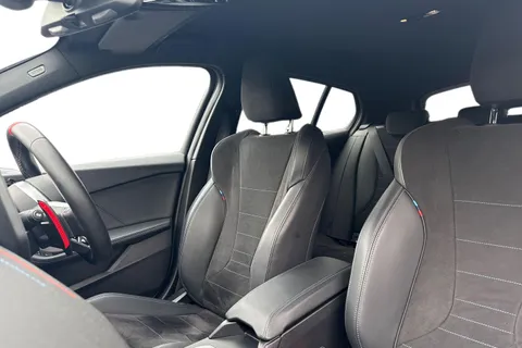 YC25VWW BMW 1 Series 2.0 M135i DCT xDrive Euro 6 (s/s) 5dr Thumbnail #12