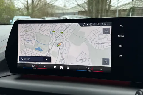 YC25VWW BMW 1 Series 2.0 M135i DCT xDrive Euro 6 (s/s) 5dr Thumbnail #13