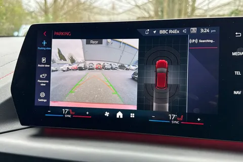 YC25VWW BMW 1 Series 2.0 M135i DCT xDrive Euro 6 (s/s) 5dr Thumbnail #42