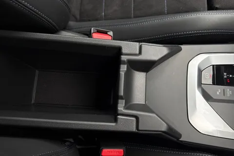 YC25VWW BMW 1 Series 2.0 M135i DCT xDrive Euro 6 (s/s) 5dr Thumbnail #44