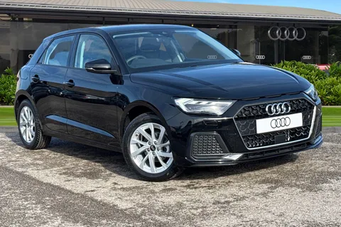  Audi A1 1.0 TFSI 25 Sport Sportback Euro 6 (s/s) 5dr Thumbnail #2