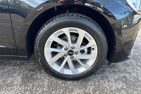  Audi A1 1.0 TFSI 25 Sport Sportback Euro 6 (s/s) 5dr Thumbnail #12