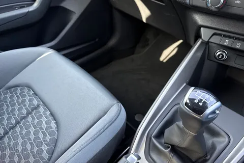  Audi A1 1.0 TFSI 25 Sport Sportback Euro 6 (s/s) 5dr Thumbnail #20