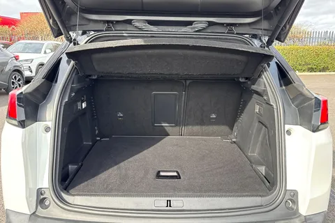 7 of 67 for PEUGEOT 3008 1.2 PureTech GT Line Euro 6 (s/s) 5dr