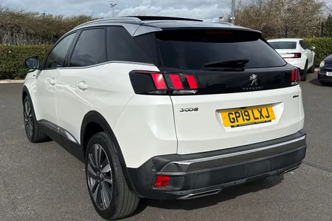 8 of 67 for PEUGEOT 3008 1.2 PureTech GT Line Euro 6 (s/s) 5dr