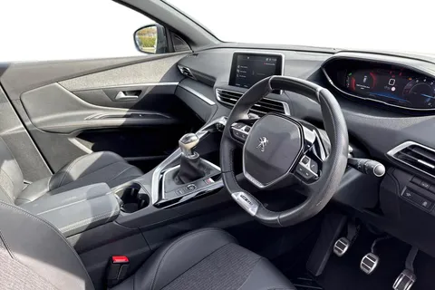 14 of 67 for PEUGEOT 3008 1.2 PureTech GT Line Euro 6 (s/s) 5dr