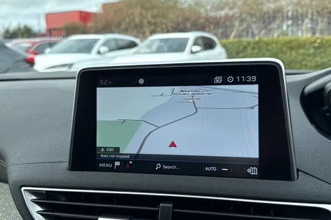 17 of 67 for PEUGEOT 3008 1.2 PureTech GT Line Euro 6 (s/s) 5dr