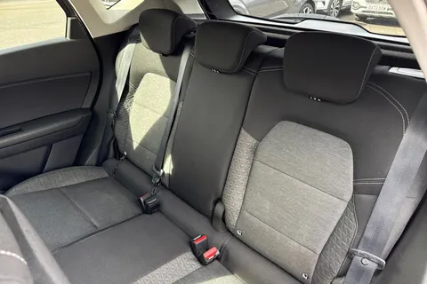 MD72FZZ Renault Captur 1.0 TCe evolution Euro 6 (s/s) 5dr Thumbnail #20