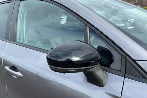 MD72FZZ Renault Captur 1.0 TCe evolution Euro 6 (s/s) 5dr Thumbnail #29