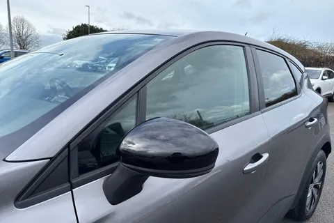 MD72FZZ Renault Captur 1.0 TCe evolution Euro 6 (s/s) 5dr Thumbnail #30