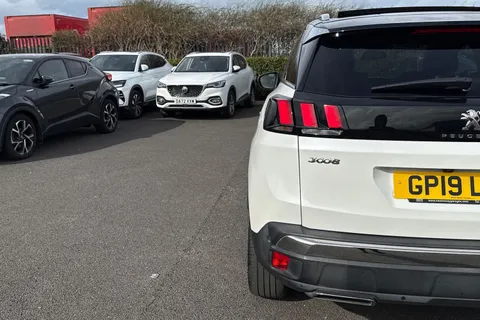 35 of 67 for PEUGEOT 3008 1.2 PureTech GT Line Euro 6 (s/s) 5dr