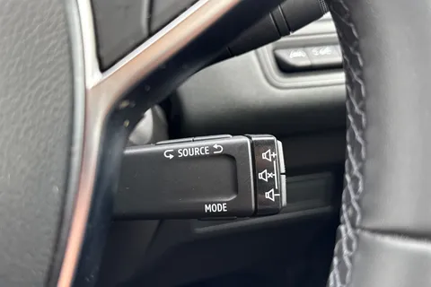 MD72FZZ Renault Captur 1.0 TCe evolution Euro 6 (s/s) 5dr Thumbnail #39