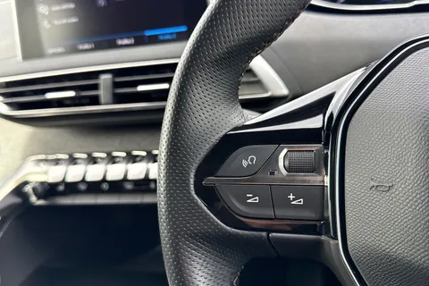 39 of 67 for PEUGEOT 3008 1.2 PureTech GT Line Euro 6 (s/s) 5dr