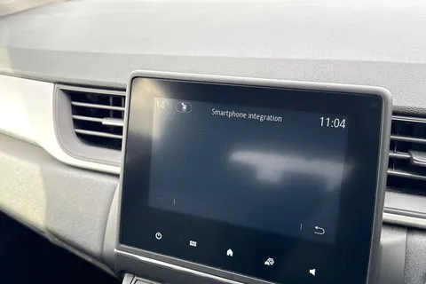 MD72FZZ Renault Captur 1.0 TCe evolution Euro 6 (s/s) 5dr Thumbnail #47