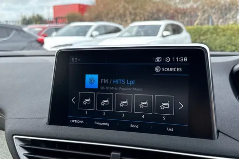 47 of 67 for PEUGEOT 3008 1.2 PureTech GT Line Euro 6 (s/s) 5dr