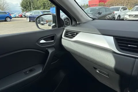 MD72FZZ Renault Captur 1.0 TCe evolution Euro 6 (s/s) 5dr Thumbnail #62