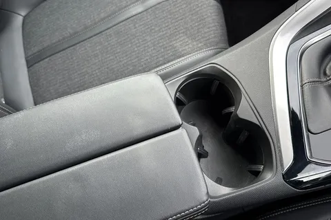 61 of 67 for PEUGEOT 3008 1.2 PureTech GT Line Euro 6 (s/s) 5dr