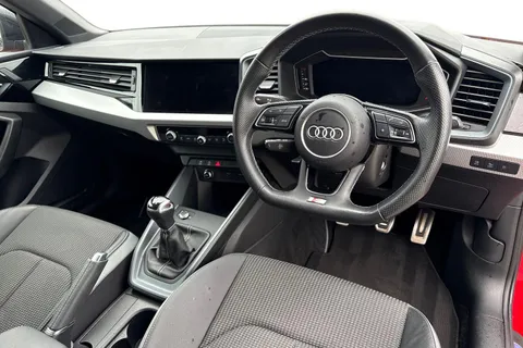 PN23MXK Audi A1 Black Edition 25 TFSI  95 PS 5-speed Thumbnail #15