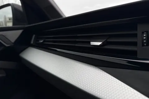 PN23MXK Audi A1 Black Edition 25 TFSI  95 PS 5-speed Thumbnail #45