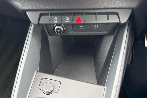 PN23MXK Audi A1 Black Edition 25 TFSI  95 PS 5-speed Thumbnail #46