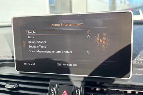 PF18TXT Audi Q5 2.0 TDI Sport S Tronic quattro Euro 6 (s/s) 5dr Thumbnail #50