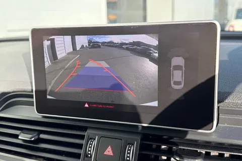 PF18TXT Audi Q5 2.0 TDI Sport S Tronic quattro Euro 6 (s/s) 5dr Thumbnail #61