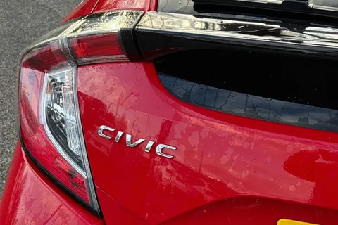 29 of 51 for HONDA CIVIC 1.0 VTEC Turbo 126 SR 5dr CVT