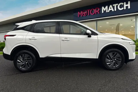 DL73NHA Nissan Qashqai 1.3 DIG-T MHEV Acenta Premium XTRON Euro 6 (s/s) 5dr Thumbnail #4