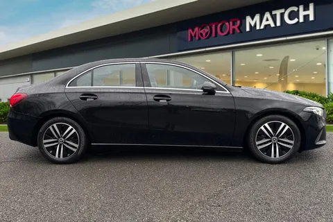 BW21KNG Mercedes-Benz A Class 1.3 A180 Sport 7G-DCT Euro 6 (s/s) 4dr Thumbnail #4