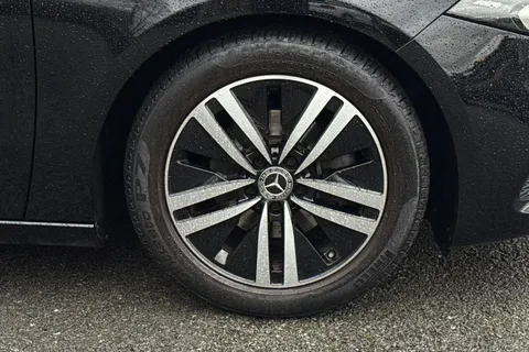 BW21KNG Mercedes-Benz A Class 1.3 A180 Sport 7G-DCT Euro 6 (s/s) 4dr Thumbnail #11