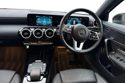 BW21KNG Mercedes-Benz A Class 1.3 A180 Sport 7G-DCT Euro 6 (s/s) 4dr Thumbnail #19