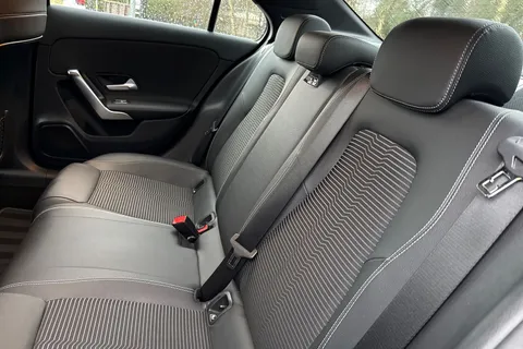 BW21KNG Mercedes-Benz A Class 1.3 A180 Sport 7G-DCT Euro 6 (s/s) 4dr Thumbnail #20