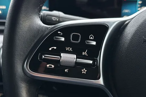 BW21KNG Mercedes-Benz A Class 1.3 A180 Sport 7G-DCT Euro 6 (s/s) 4dr Thumbnail #40