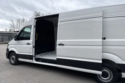 PN75NBL Volkswagen Crafter 2.0 TDI 140PS Commerce Business Pack High Roof Van Thumbnail #32