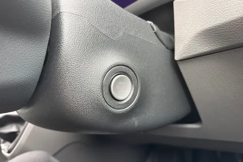 PN75NBL Volkswagen Crafter 2.0 TDI 140PS Commerce Business Pack High Roof Van Thumbnail #33