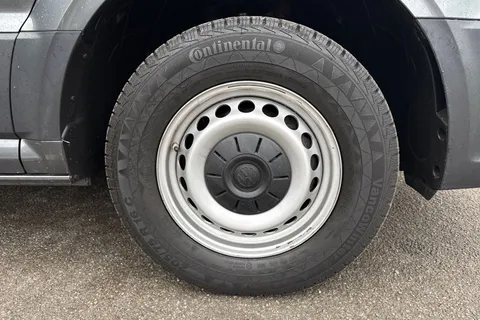 PK74EBG Volkswagen Crafter 2.0 TDI 140PS Commerce Plus High Roof Van Auto Thumbnail #10