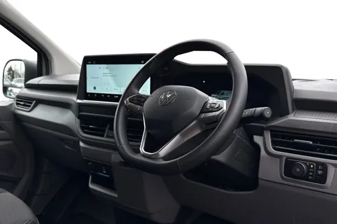 14 of 64 for VOLKSWAGEN TRANSPORTER 100kW 65kWh Commerce Plus Van Auto