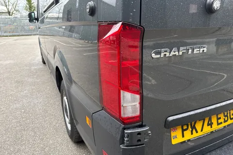 PK74EBG Volkswagen Crafter 2.0 TDI 140PS Commerce Plus High Roof Van Auto Thumbnail #29