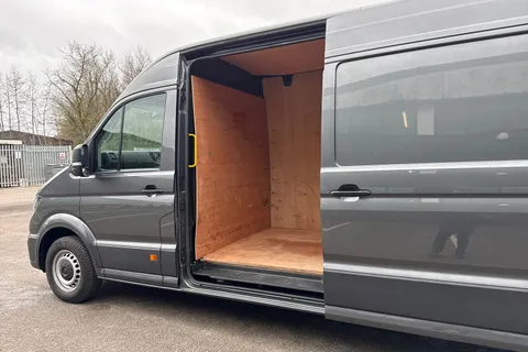 PK74EBG Volkswagen Crafter 2.0 TDI 140PS Commerce Plus High Roof Van Auto Thumbnail #30