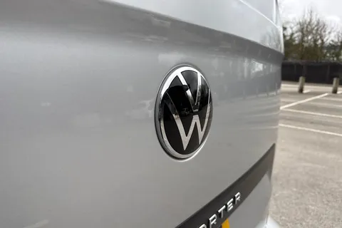 PJ75YTZ Volkswagen Transporter 2.0 TDI 110 Commerce Pro Van Thumbnail #29