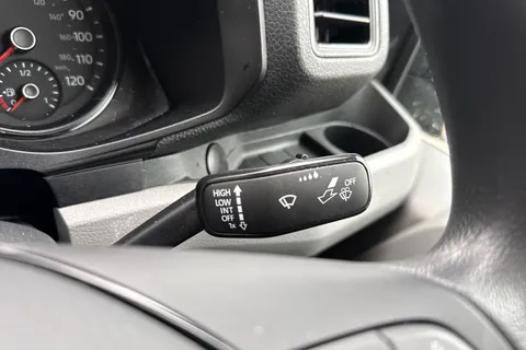 PK74EBG Volkswagen Crafter 2.0 TDI 140PS Commerce Plus High Roof Van Auto Thumbnail #36