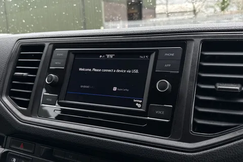 PK74EBG Volkswagen Crafter 2.0 TDI 140PS Commerce Plus High Roof Van Auto Thumbnail #46