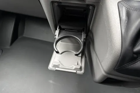 PJ75YTZ Volkswagen Transporter 2.0 TDI 110 Commerce Pro Van Thumbnail #46