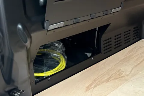 51 of 64 for VOLKSWAGEN TRANSPORTER 100kW 65kWh Commerce Plus Van Auto