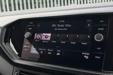 CW19EBK Volkswagen T-Cross 1.0 TSI (115ps) SE Hatchback ⭐Park sensers front and rear⭐ Thumbnail #43