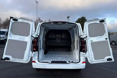 KY25PVD Volkswagen Transporter 2.0 TDI 150 Commerce Plus Van Thumbnail #9