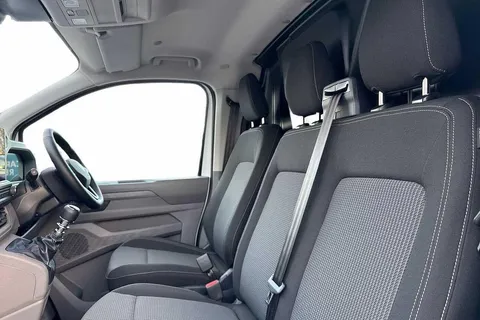 KY25PVD Volkswagen Transporter 2.0 TDI 150 Commerce Plus Van Thumbnail #10