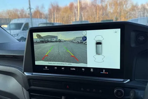 KY25PVD Volkswagen Transporter 2.0 TDI 150 Commerce Plus Van Thumbnail #42