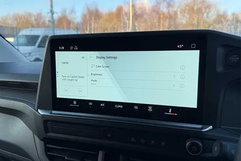 KY25PVD Volkswagen Transporter 2.0 TDI 150 Commerce Plus Van Thumbnail #49